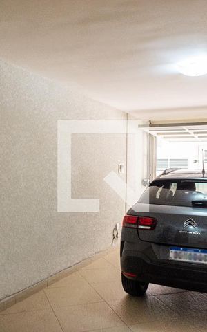 Casa de condomínio à venda com 160m², 2 quartos e 2 vagas Casa de condomínio à venda com 160m², 2 quartos e 2 vagasGaragem