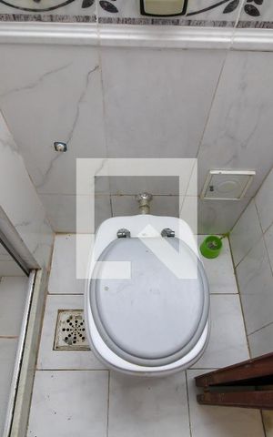 Casa à venda com 85m², 3 quartos e sem vaga Casa à venda com 85m², 3 quartos e sem vagaBanheiro da Suíte