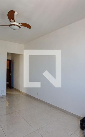 Apartamento à venda com 70m², 2 quartos e sem vaga Apartamento à venda com 70m², 2 quartos e sem vagaSala
