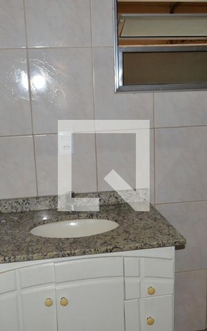 Casa à venda com 200m², 3 quartos e 3 vagasBanheiro