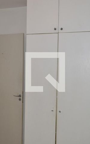 Casa à venda com 200m², 3 quartos e 3 vagasQuarto 2