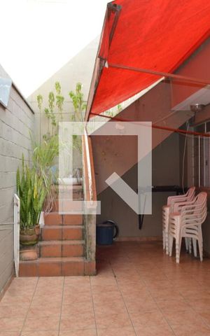Casa à venda com 200m², 3 quartos e 3 vagasÁrea comum