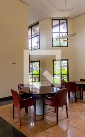 Apartamento à venda com 490m², 4 quartos e 5 vagas Apartamento à venda com 490m², 4 quartos e 5 vagasSalão de festas