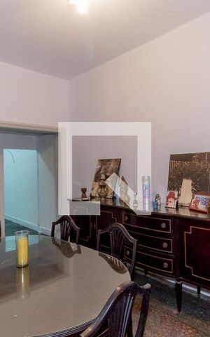 Apartamento para alugar com 177m², 3 quartos e sem vaga Apartamento para alugar com 177m², 3 quartos e sem vagaSala de Jantar