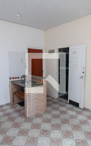 Studio à venda com 19m², 1 quarto e sem vaga Studio à venda com 19m², 1 quarto e sem vagaSala