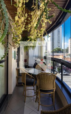 Apartamento à venda com 129m², 3 quartos e 2 vagas Apartamento à venda com 129m², 3 quartos e 2 vagasVaranda