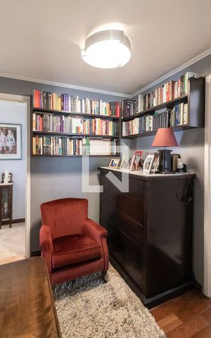 Apartamento à venda com 129m², 3 quartos e 2 vagas Apartamento à venda com 129m², 3 quartos e 2 vagasCorredor para quartos