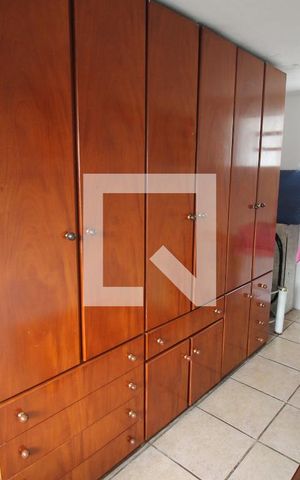 Casa para alugar com 310m², 3 quartos e 1 vagaQuarto 1