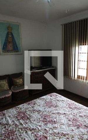 Casa para alugar com 310m², 3 quartos e 1 vagaQuarto 1