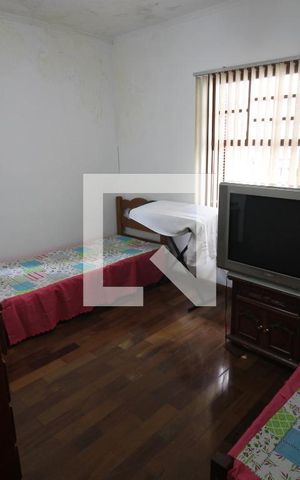 Casa para alugar com 310m², 3 quartos e 1 vagaQuarto 2