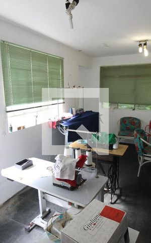 Casa para alugar com 310m², 3 quartos e 1 vagaQuarto de Serviço