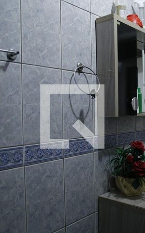 Casa à venda com 250m², 2 quartos e 1 vagaBanheiro