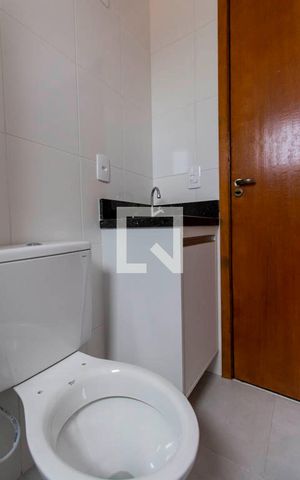 Apartamento para alugar com 31m², 1 quarto e sem vaga Apartamento para alugar com 31m², 1 quarto e sem vagaBanheiro