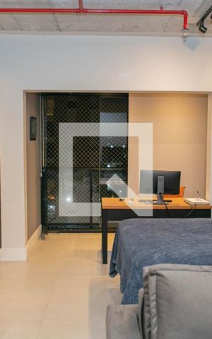Apartamento à venda com 45m², 1 quarto e 1 vagaSala/Quarto