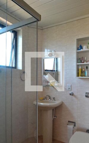 Apartamento à venda com 108m², 3 quartos e sem vagaBanheiro da Suíte 2