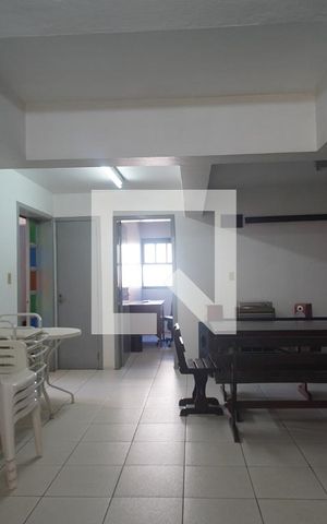 Casa à venda com 240m², 4 quartos e 2 vagasGaragem