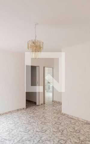 Casa à venda com 300m², 7 quartos e 2 vagas Casa à venda com 300m², 7 quartos e 2 vagasCasa 4 Sala