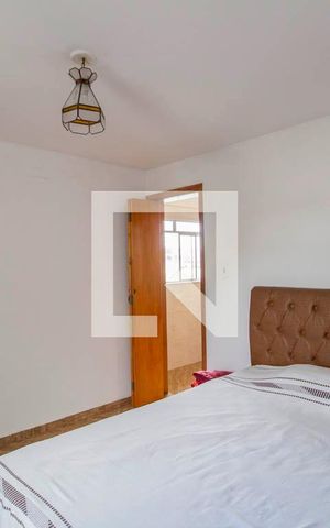 Casa à venda com 300m², 7 quartos e 2 vagas Casa à venda com 300m², 7 quartos e 2 vagasCasa 1 Quarto 2