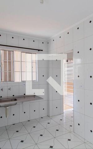 Casa à venda com 300m², 7 quartos e 2 vagas Casa à venda com 300m², 7 quartos e 2 vagasCasa 2 Cozinha