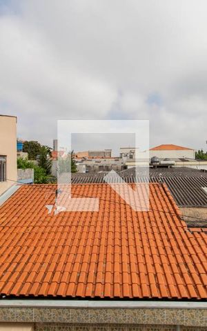 Casa à venda com 300m², 7 quartos e 2 vagas Casa à venda com 300m², 7 quartos e 2 vagasCasa 1 Vista Quarto 1