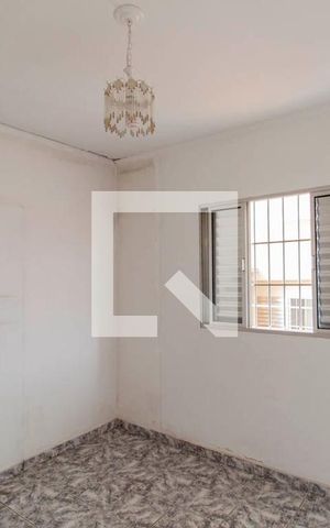Casa à venda com 300m², 7 quartos e 2 vagas Casa à venda com 300m², 7 quartos e 2 vagasCasa 4 Quarto 2