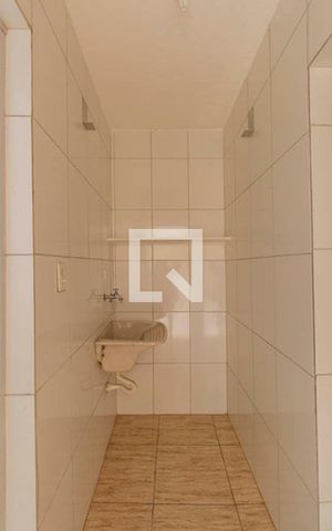 Casa à venda com 300m², 7 quartos e 2 vagas Casa à venda com 300m², 7 quartos e 2 vagasCasa 3 Área de Serviço
