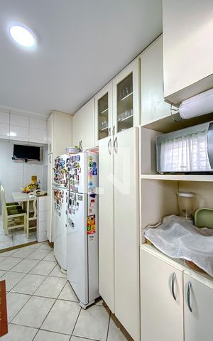Casa à venda com 114m², 3 quartos e 2 vagasCozinha