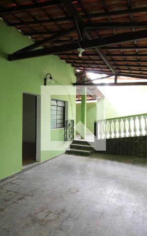 Casa para alugar com 250m², 3 quartos e 8 vagasVaranda
