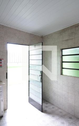 Casa para alugar com 250m², 3 quartos e 8 vagasCozinha