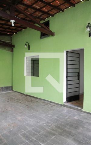 Casa para alugar com 250m², 3 quartos e 8 vagasVaranda