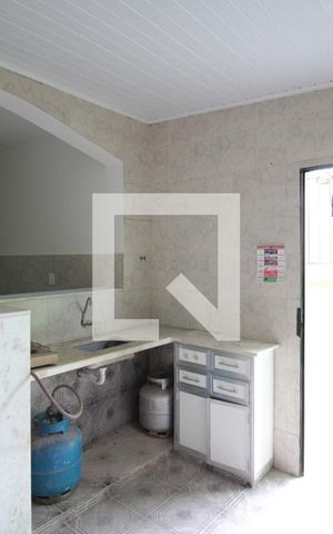 Casa para alugar com 250m², 3 quartos e 8 vagasCozinha