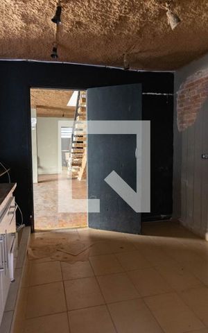 Casa para alugar com 350m², 4 quartos e 3 vagasCozinha 