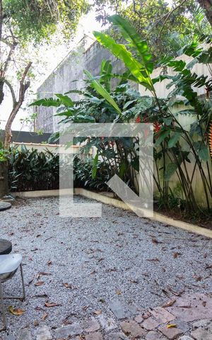 Casa para alugar com 350m², 4 quartos e 3 vagasÁrea comum 