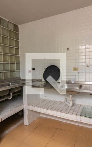 Casa para alugar com 350m², 4 quartos e 3 vagasCozinha 