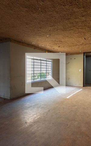 Casa para alugar com 350m², 4 quartos e 3 vagasSala