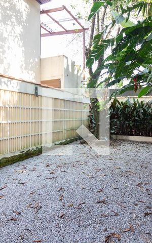 Casa para alugar com 350m², 4 quartos e 3 vagasÁrea comum 