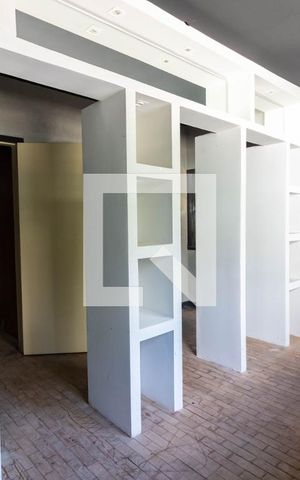 Casa para alugar com 350m², 4 quartos e 3 vagasCozinha 