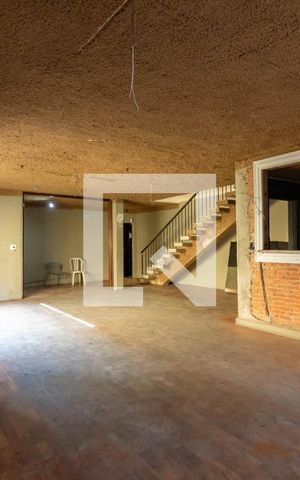 Casa para alugar com 350m², 4 quartos e 3 vagasSala