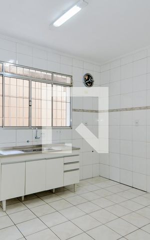 Casa à venda com 230m², 4 quartos e 2 vagasCozinha 