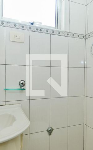 Casa à venda com 230m², 4 quartos e 2 vagasBanheiro - Torneira