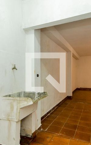 Casa à venda com 230m², 4 quartos e 2 vagasÁrea de Serviço