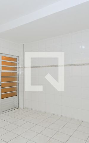 Casa à venda com 230m², 4 quartos e 2 vagasCozinha 