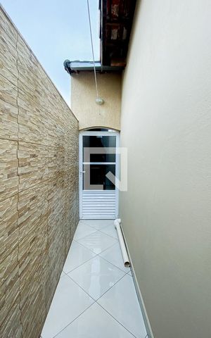 Casa à venda com 161m², 3 quartos e 2 vagas Casa à venda com 161m², 3 quartos e 2 vagasCorredor - Quintal