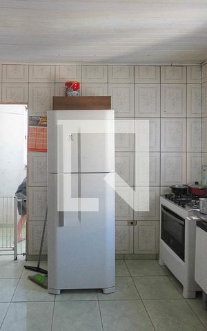Casa à venda com 187m², 8 quartos e 2 vagas Casa à venda com 187m², 8 quartos e 2 vagasCozinha