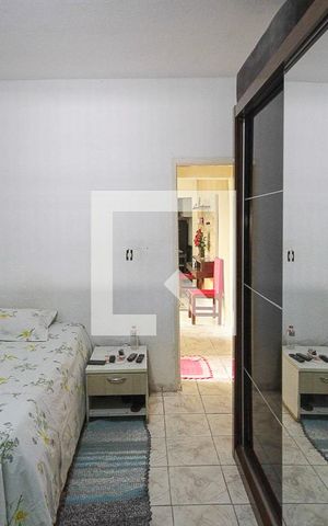 Casa à venda com 187m², 8 quartos e 2 vagas Casa à venda com 187m², 8 quartos e 2 vagasQuarto casa 04