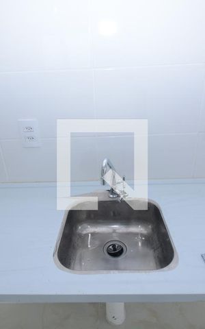 Apartamento para alugar com 43m², 2 quartos e sem vagaSala/Cozinha e Área de Serviço