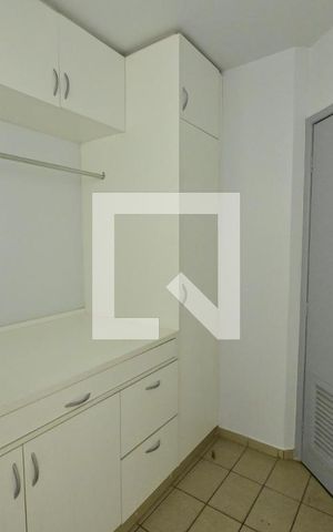 Apartamento para alugar com 110m², 3 quartos e 1 vagaArmário dispensa