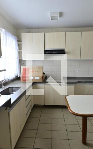 Apartamento para alugar com 110m², 3 quartos e 1 vagaCozinha - Armários
