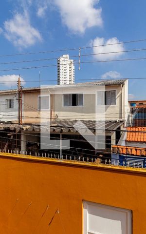 Casa à venda com 300m², 4 quartos e 3 vagas Casa à venda com 300m², 4 quartos e 3 vagasVista - Quarto 3
