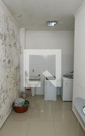 Casa à venda com 540m², 4 quartos e 3 vagas Casa à venda com 540m², 4 quartos e 3 vagasÁrea de Serviço
